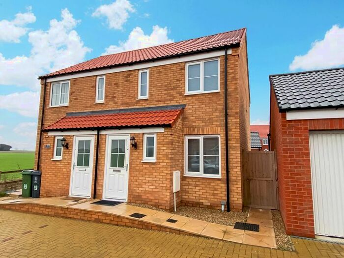 2 Bedroom Semi-Detached House For Sale In Brick Kiln Close, Martham, Great Yarmouth NR29