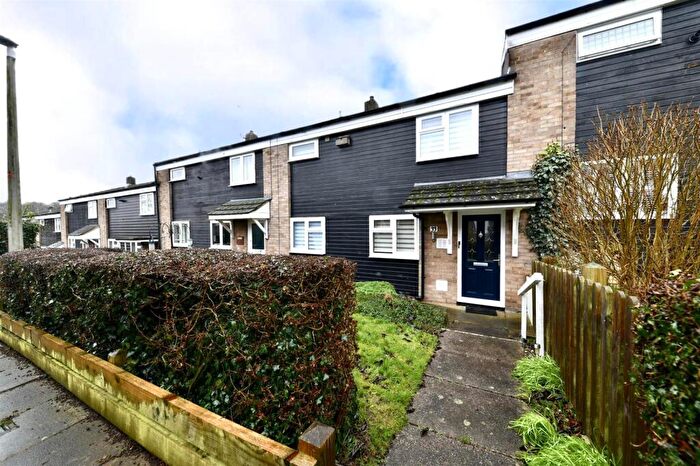 3 Bedroom Terraced House For Sale In Webb Rise, Stevenage, SG1