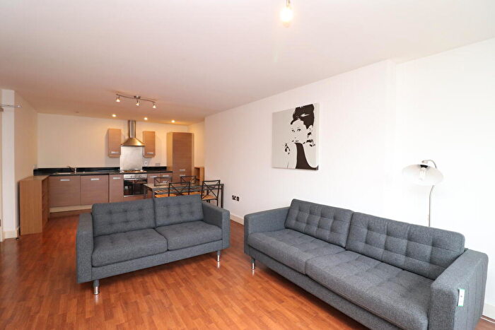 2 Bedroom Apartment To Rent In Sherborne Street, Birmingham, B16