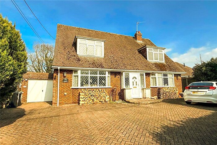 4 Bedroom Detached House For Sale In Gore Road, New Milton, BH25