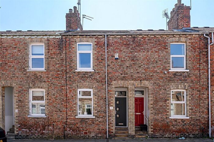 3 Bedroom Terraced House For Sale In Lower Ebor Street, York, YO23