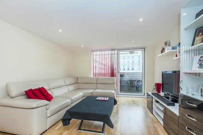 1 Bedroom Flat To Rent In Merryweather Place, London, SE10