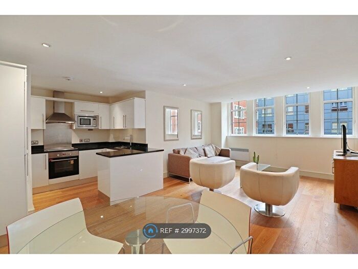 2 Bedroom Flat To Rent In Romney House, London, SW1P