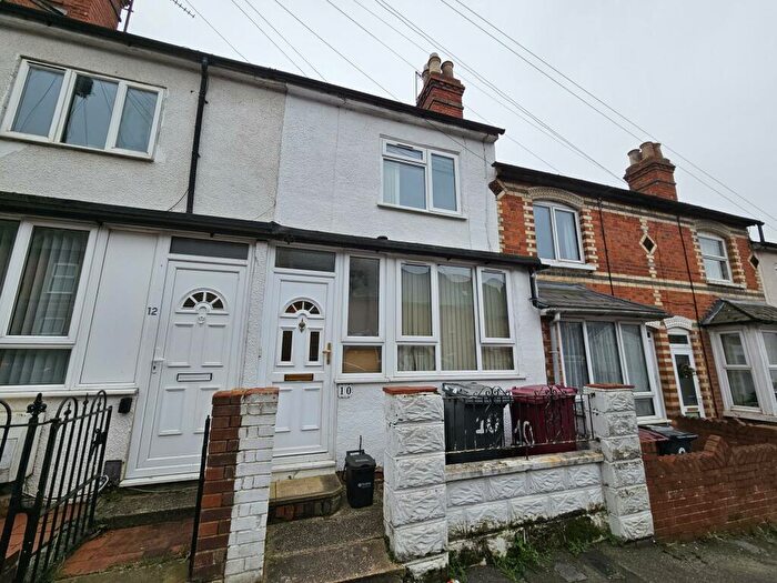 Terraced House To Rent In Alpine Street, RG1