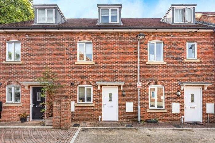 3 Bedroom Terraced House To Rent In Hillsale Piece, East Oxford, OX4