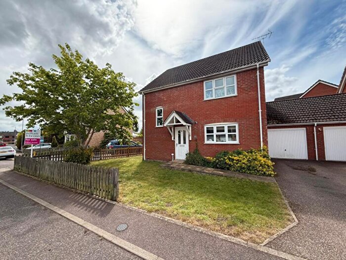 3 Bedroom Detached House For Sale In Green Acre Close, Mundford, Thetford, IP26