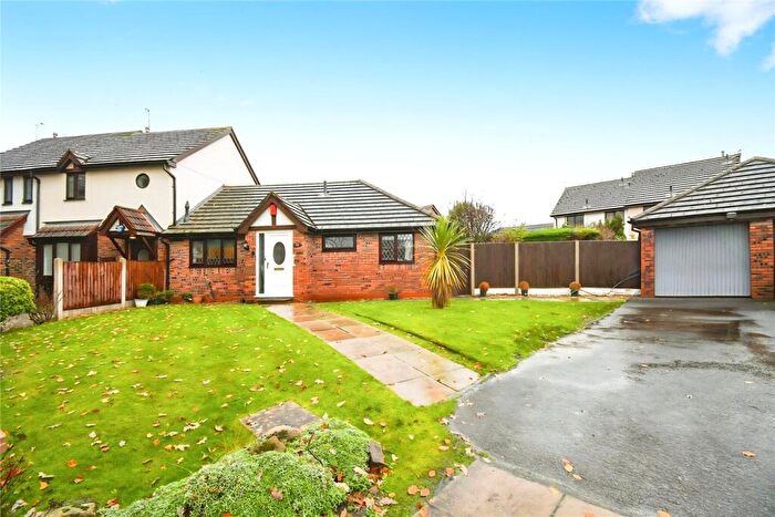 2 Bedroom Bungalow For Sale In Mereheath, Moreton, Wirral, CH46