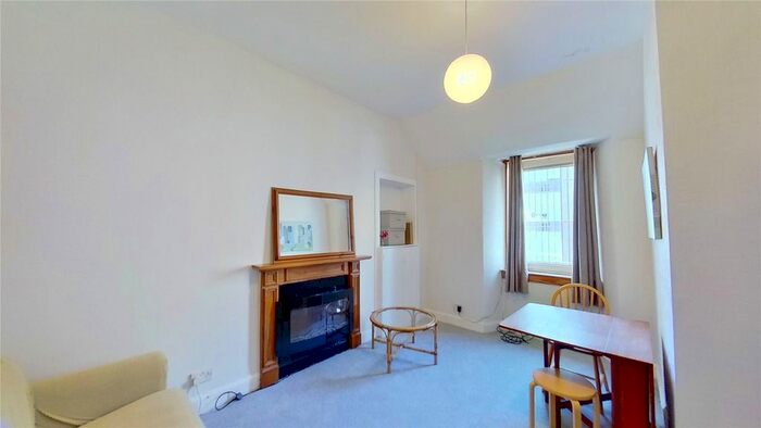 1 Bedroom Flat To Rent In Lady Lawson Street, Edinburgh, EH3