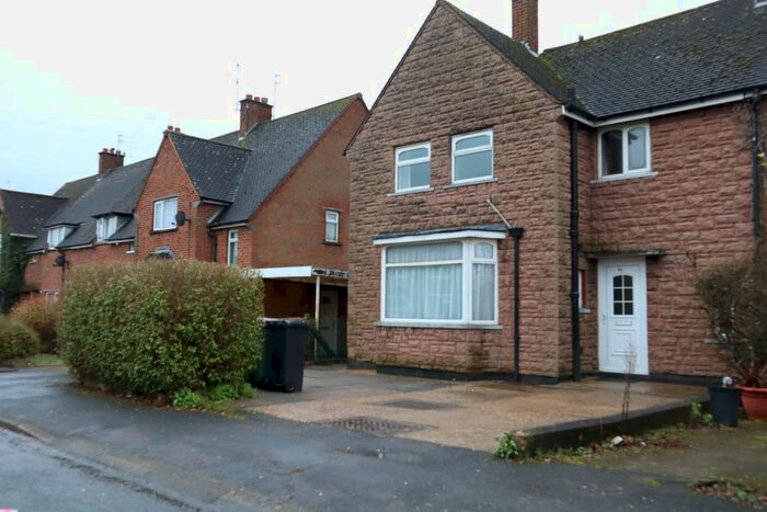 3 Bedroom Semi-Detached House To Rent In Davenport Avenue, Leicester, LE2