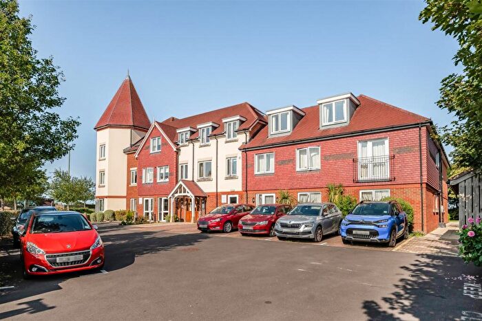 1 Bedroom Retirement Property For Sale In Apsley Lodge, Waterlooville, PO7