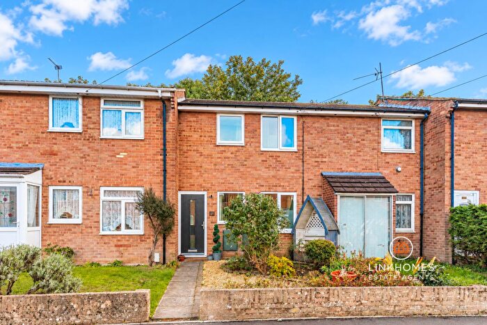 3 Bedroom Terraced House For Sale In Aspen Way, Poole, BH12