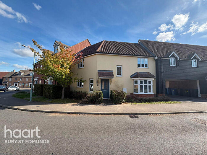 3 Bedroom Terraced House To Rent In Sycamore Drive, Bury St Edmunds, IP32