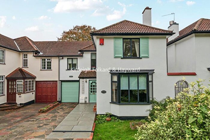 4 Bedroom Semi Detached House For Sale In Warren Road, Hayes, Kent, BR2