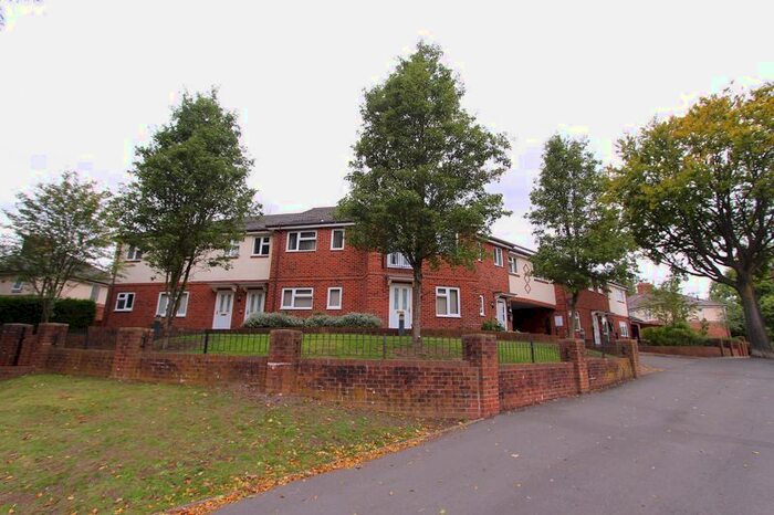 2 Bedroom Maisonette To Rent In Prouds Lane, Bilston, WV14
