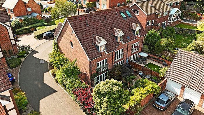 3 Bedroom Town House For Sale In Hazlitt Drive, Allington, Maidstone, ME16