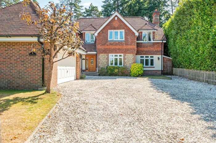 5 Bedroom Detached House For Sale In Oakhill Road, Headley Down, GU35