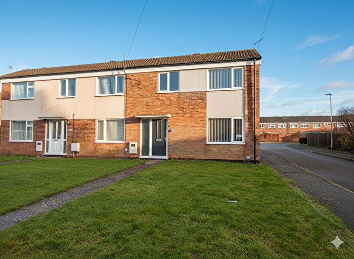 3 Bedroom End Of Terrace House For Sale In Arnull Crescent Daventry Northamptonshire, NN11