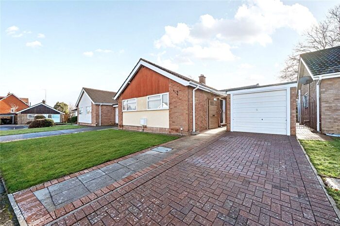 2 Bedroom Bungalow For Sale In Hillands Drive, Leckhampton, Cheltenham, GL53