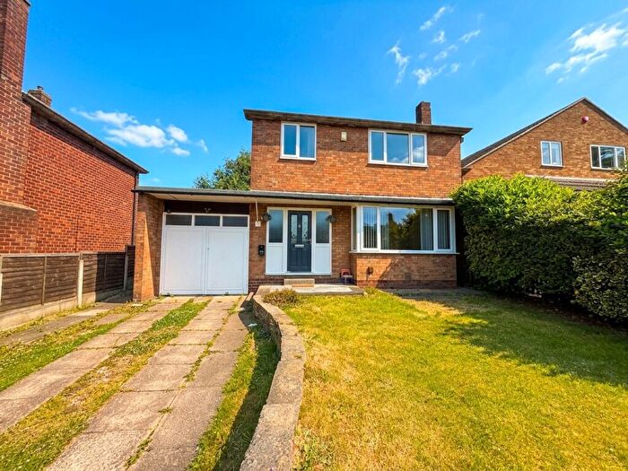 3 Bedroom Detached House For Sale In Bradley Grange Gardens, Huddersfield, HD2