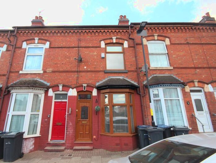4 Bedroom Terraced House To Rent In Fallows Road, Sparkbrook, Birmingham, B11