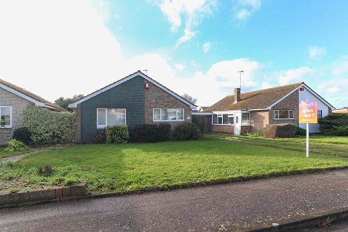 3 Bedroom Bungalow For Sale In Grenham Road, Birchington, CT7