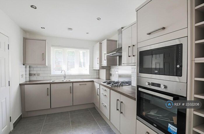 3 Bedroom Terraced House To Rent In Rubens Gardens, London, SE22