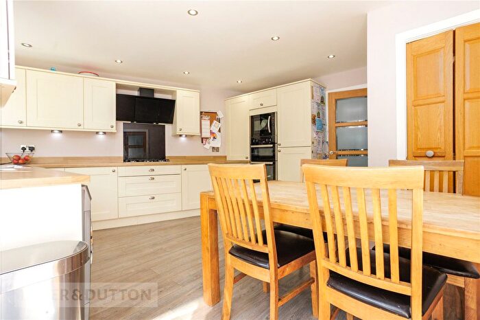 3 Bedroom Detached House For Sale In Grovewood Close, Ashton-Under-Lyne, Greater Manchester, OL7