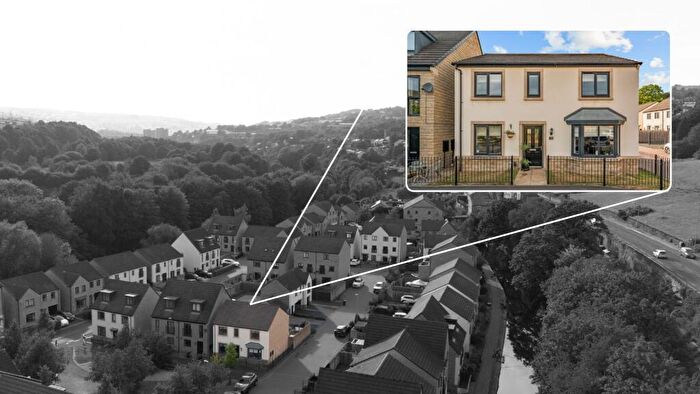 4 Bedroom Detached House For Sale In Beck Road, Sowerby Bridge, HX6