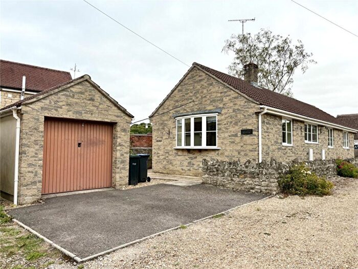 2 Bedroom Bungalow For Sale In Water Street, Mere, Warminster, Wiltshire, BA12