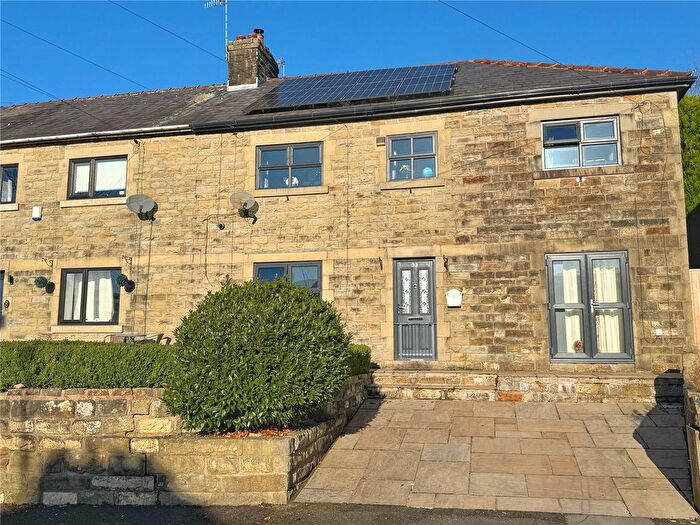 5 Bedroom End Of Terrace House For Sale In Heathbourne Road, Stacksteads, Rossendale, OL13