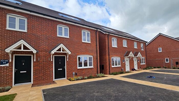 3 Bedroom Semi-Detached House To Rent In Violet Way, Stafford, ST16
