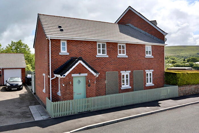 3 Bedroom Semi-Detached House For Sale In Lakeside Way, Nantyglo, Ebbw Vale, Blaenau Gwent, NP23
