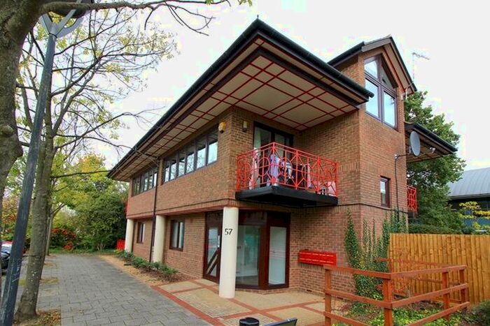 2 Bedroom Flat To Rent In North Twelfth Street, Milton Keynes, MK9