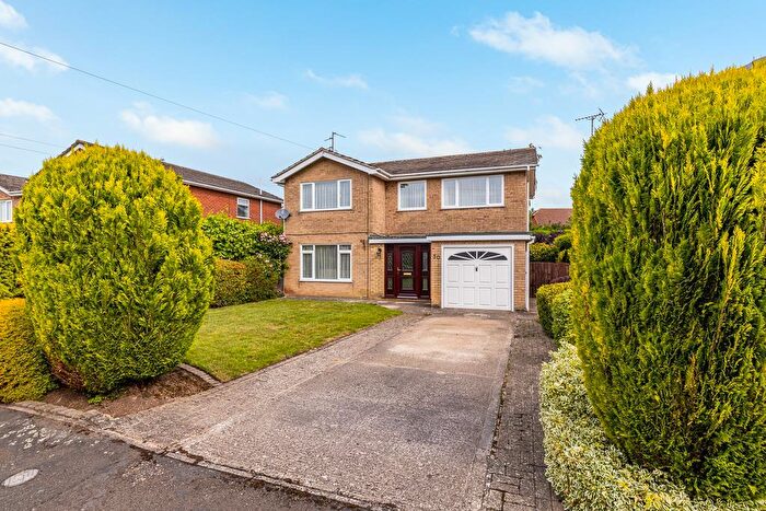 4 Bedroom Detached House For Sale In Aintree Drive, Spalding, PE11