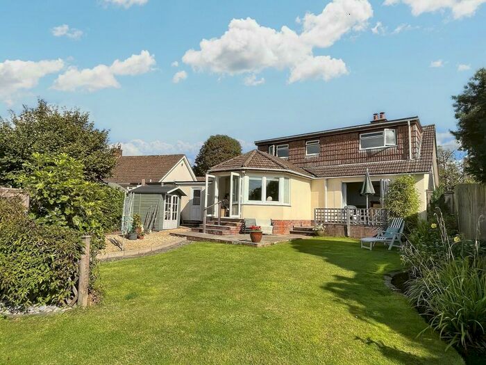 4 Bedroom Detached House To Rent In Kenmeade Close, Shipham, Winscombe, Somerset, BS25