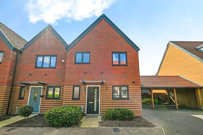 3 Bedroom End Of Terrace House For Sale In Albertine Road, Langley, Maidstone, ME17