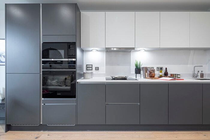 2 Bedroom Flat For Sale In Verdica, Camden, NW1