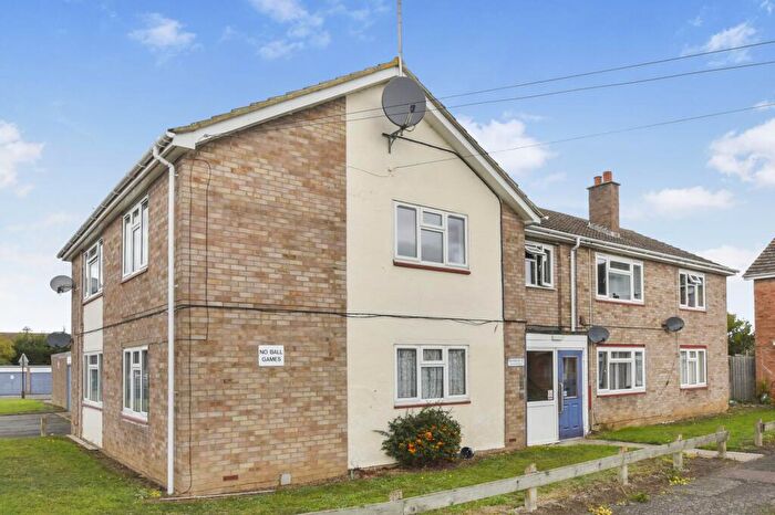 2 Bedroom Flat For Sale In Wintringham Road, St. Neots, PE19