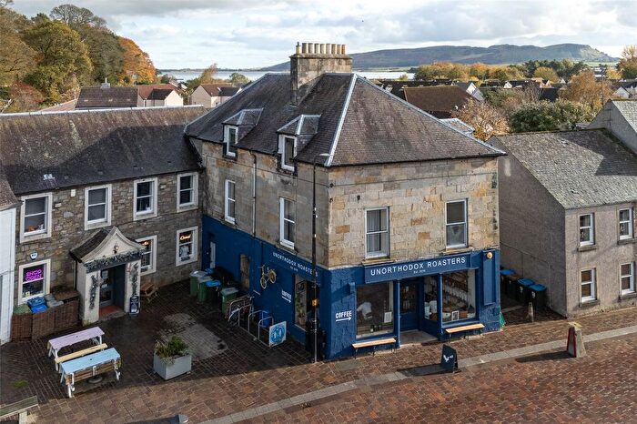 3 Bedroom Flat For Sale In Top Floor, High Street, Kinross, Perth And Kinross, KY13