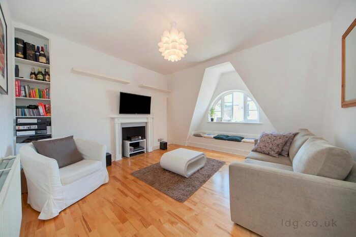 1 Bedroom Flat To Rent In Riding House Street, Fitzrovia, W1W