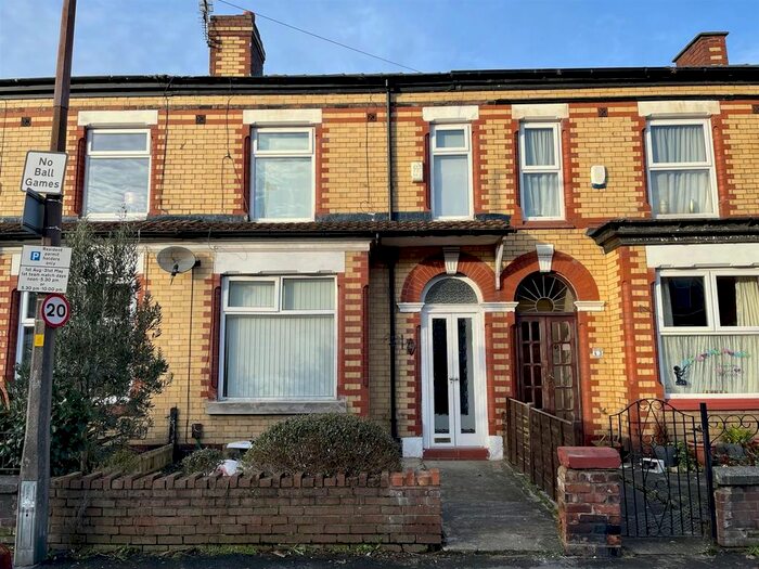 3 Bedroom Terraced House To Rent In Hardcastle Road, Stockport, SK3