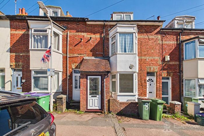 2 Bedroom Terraced House To Rent In Garden Road, Folkestone, Kent, CT19