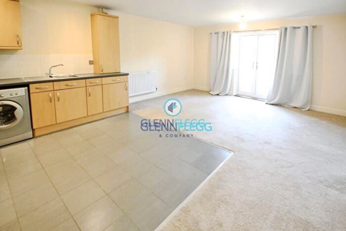 1 Bedroom Flat To Rent In Langley, Slough, Berkshire, SL3