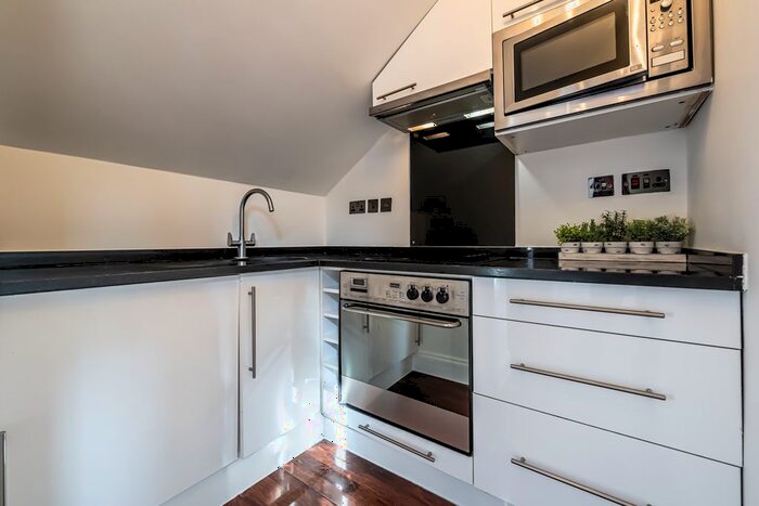 1 Bedroom Flat To Rent In York Street, London, W1H