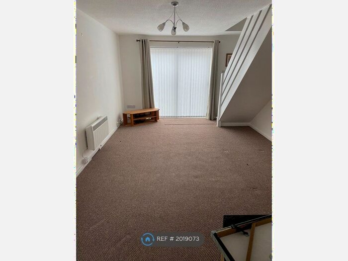 1 Bedroom Terraced House To Rent In Anstee Court, Cardiff, CF11