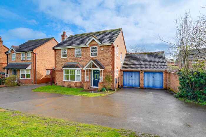 4 Bedroom House To Rent In Scholars Avenue, Huntingdon, PE29