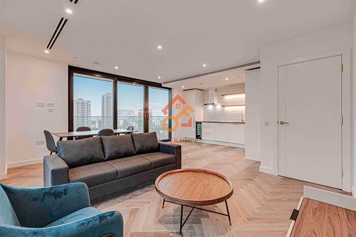 2 Bedroom Flat To Rent In Gauging Square, London, E1W