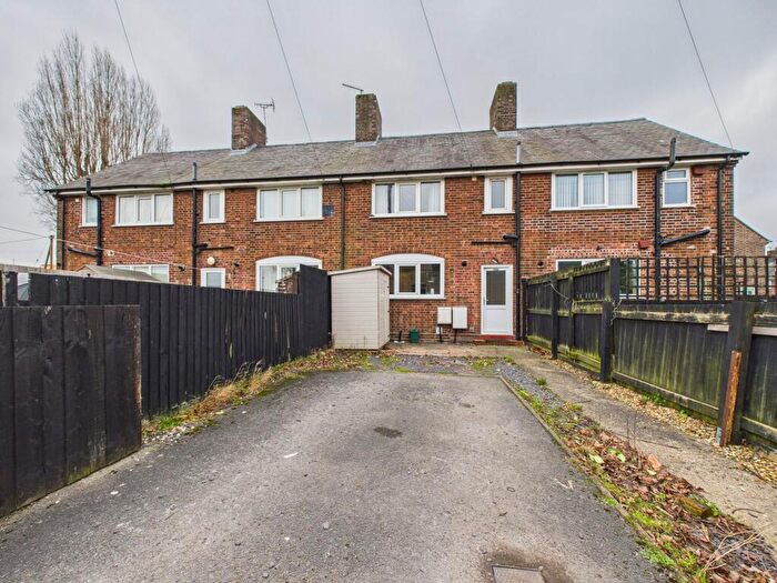 2 Bedroom Terraced House To Rent In Green Lane, Sealand, CH5