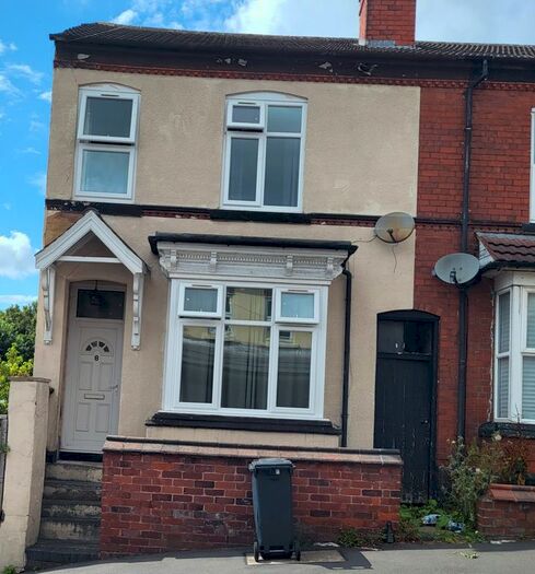3 Bedroom End Of Terrace House To Rent In Parkhill Street, Dudley, DY2