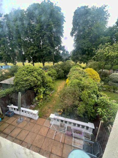 3 Bedroom Flat To Rent In Broomfield Avenue, London, N13